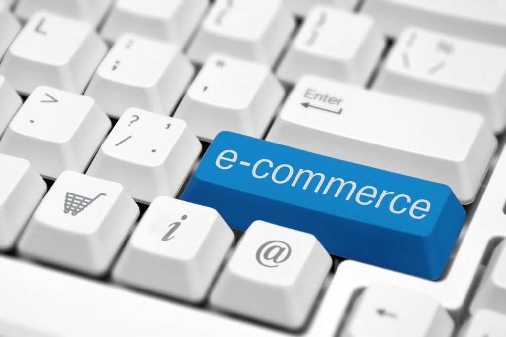 E-commerce button on keyboard