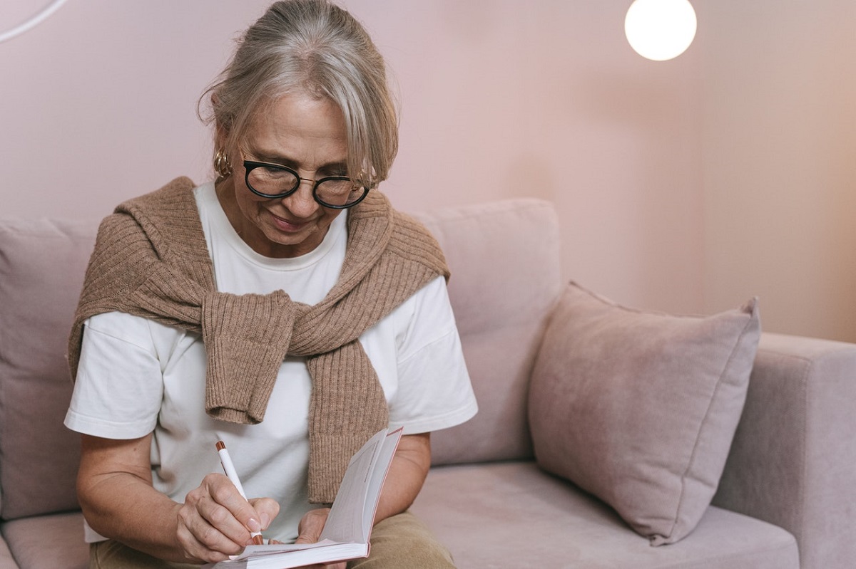 woman writing