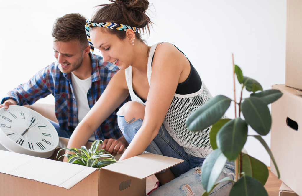 couple moving in together